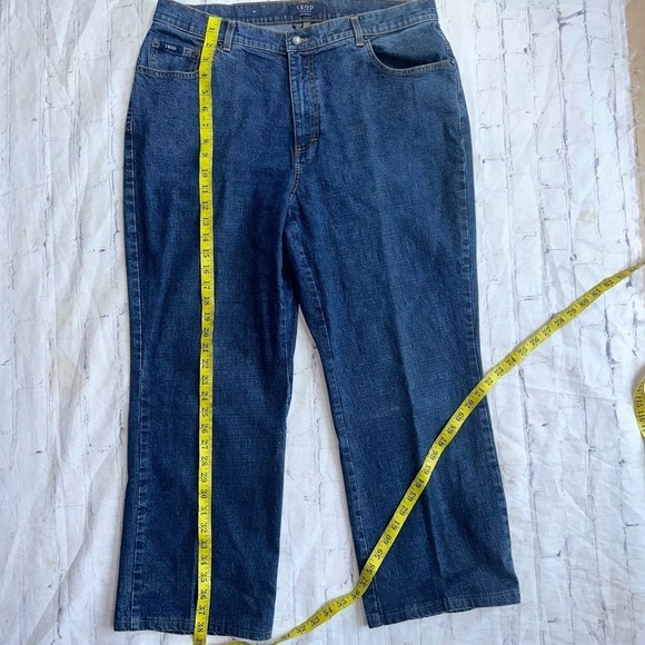 NWOT Women’s 18W Izod Stonewashed Stretch Bootcut Denim Jeans - Picture 8 of 9